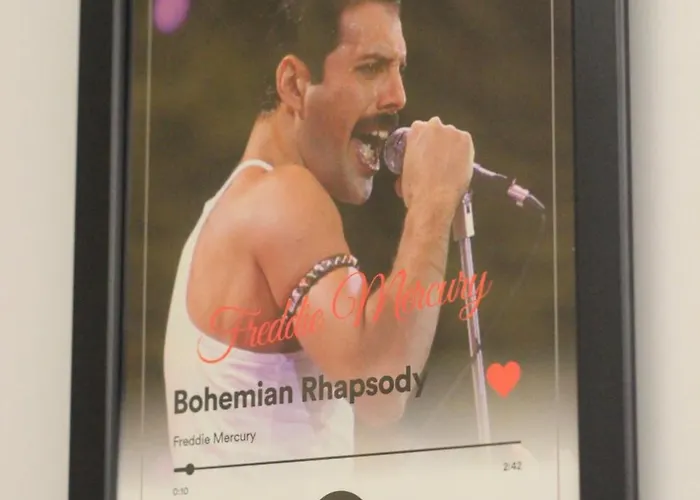 Retro Star أنطاليا