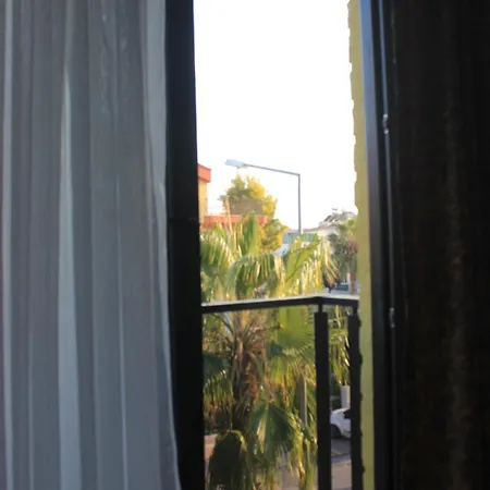 Апарт-отель Retro Star