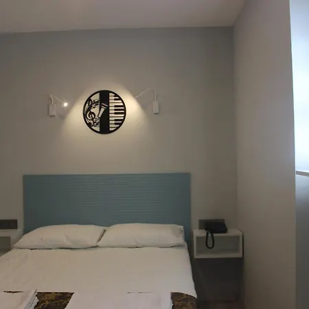 Retro Star 아파트호텔