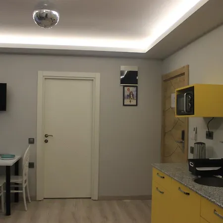 Apart Otel Retro Star Antalya