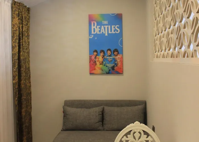 Retro Star Apart Otel